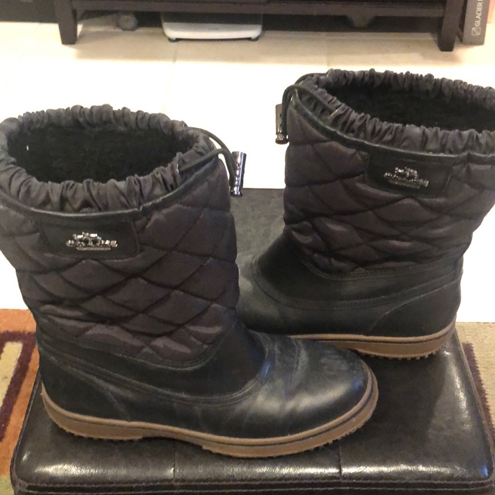 Authentic Coach snow/winter boots